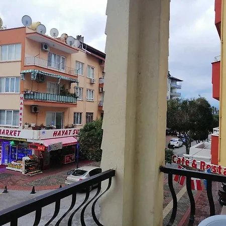 Hotel Kleopatra Saray 2*