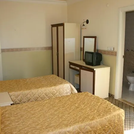 Kleopatra Saray Otel