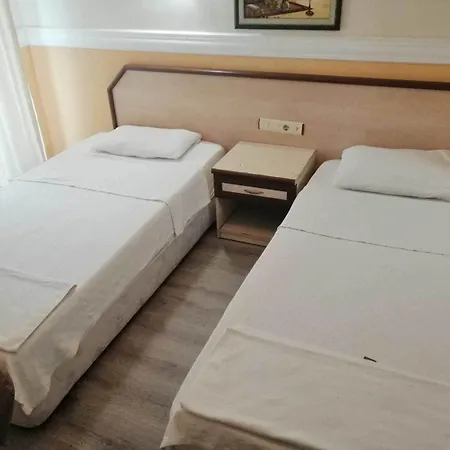 Hotel Kleopatra Saray 2*