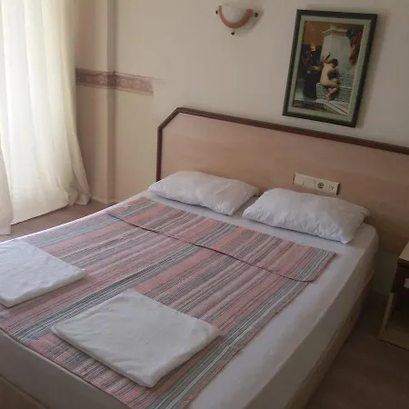 Kleopatra Saray 2* Alanya