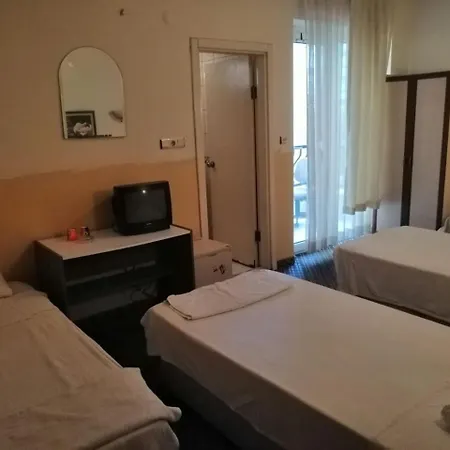 Otel Kleopatra Saray 2*