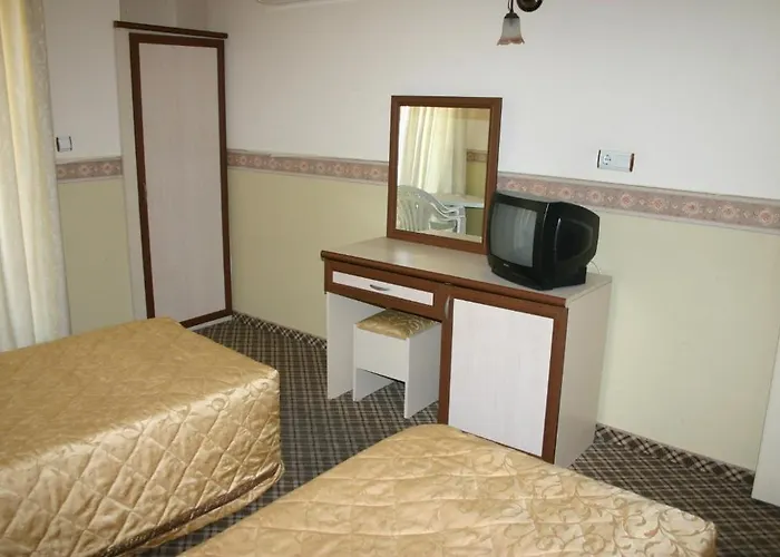 Kleopatra Saray Hotel 2*