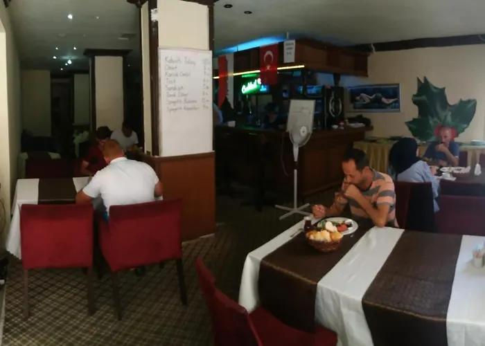 Kleopatra Saray Hotel 2*