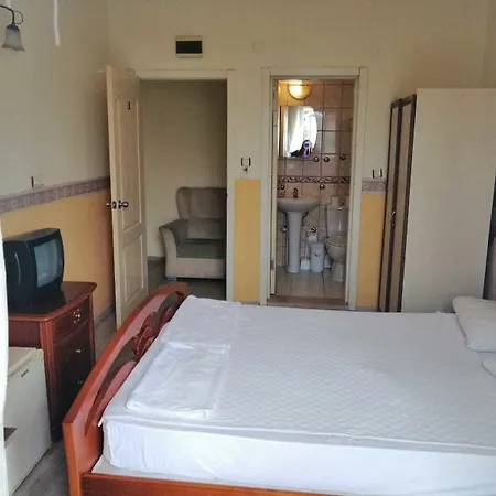 Kleopatra Saray Otel Alanya